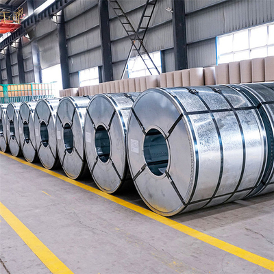 Regelmatige Spangle gegalvaniseerde ijzeren plaat 1,5 mm dik gegalvaniseerde plaat stalen plaat voor onmiddellijke levering uit China