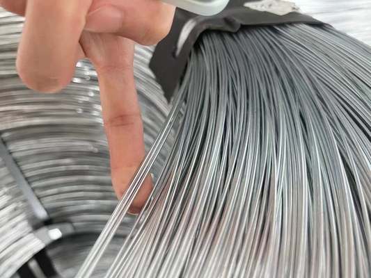 Gegalvaniseerd zink Bwg 16 20 Zwaar ijzer metaal Gi staal rebar binddraad Nylon coated binddraad voor bouwmaterialen