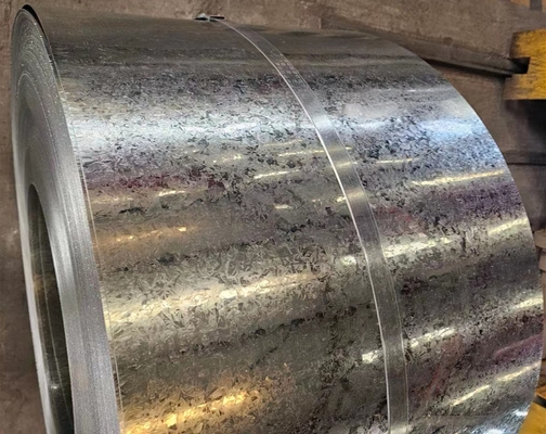 Zinkgecoate gegalvaniseerde staal spoel met lage koolstof Gi/Gl 0,8 mm 0,45 mm*1200 mm Dx51d Z80 Tolerantie ±1% voor het maken van buizen