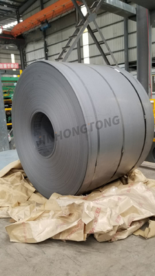 Stalen spoelbreedte 1001-1250 mm SS400B gepickt en geolied warmgewalst staal voor auto's