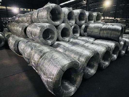 Q195 Q235 45 60 65 70 80 82B Warmgewalste staaldraad voor bouwmaterialen