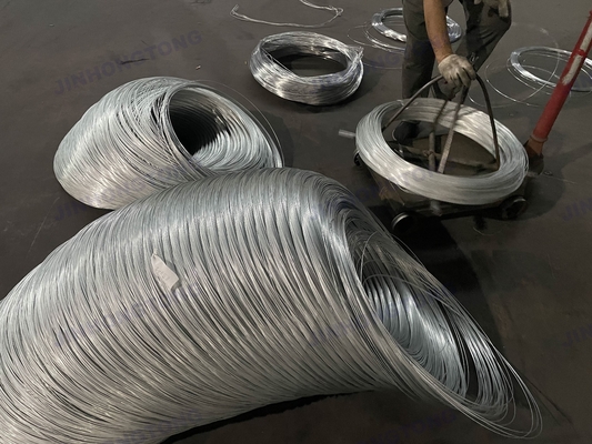 Gegalvaniseerde stalen draad 16 Gauge Niet-legering warm gedompeld Elektro gegalvaniseerde ijzeren draad 0,13 mm 0,2 mm GI met ISO9001 certificaat