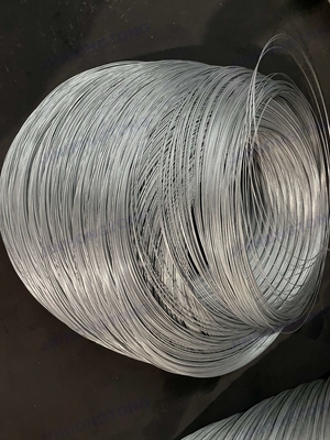 Zwart 0,7 mm 0,8 mm 1,2 mm 1,6 mm 1,8 mm 2 mm Diameter Warm onderdompeld gegalvaniseerd zacht stalen binddraad voor zwart bouwprojecten
