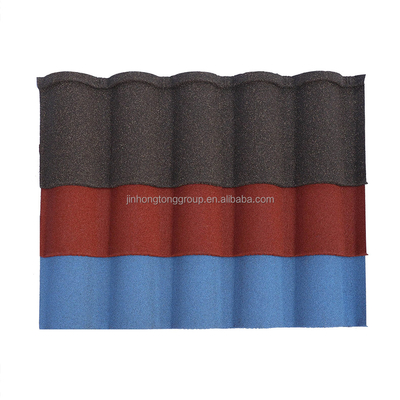Bouwbouw Dakenmaterialen Metalen dakpannen met een metalen bekleding van steen met een oppervlak van steenchip met een UV-bestendige kleur
