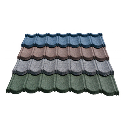 Bouwbouw Dakenmaterialen Metalen dakpannen met een metalen bekleding van steen met een oppervlak van steenchip met een UV-bestendige kleur