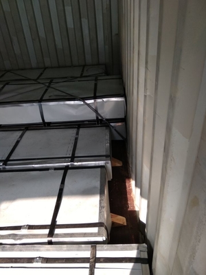 ±1% Tolerantie PPGI Coil Wave Tile GI Grofstaalplaat voor voorgeverfd gegalvaniseerd ijzeren dakplaat