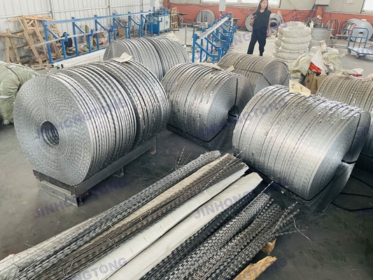 Warm gedompeld gegalvaniseerd staal scheermes prikkeldraad barrière gemaakt in High Security Loop Tie Draad voor Baling