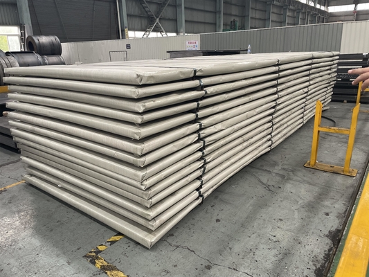 ASTM A36 Warmgewalst zacht staalplaten Niet-gelegeerd koolstofstaalplaat IJzeren metaalplaat met ISO9001-certificaat