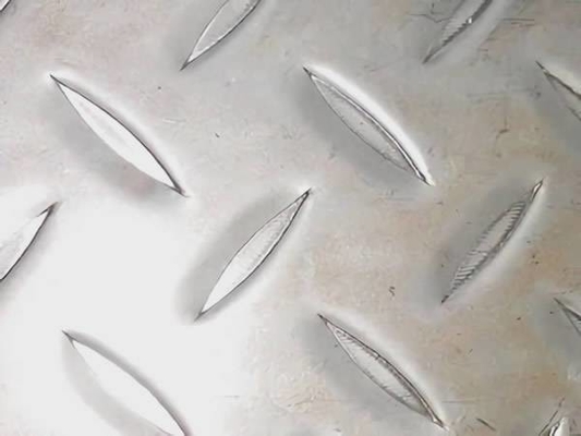 Warmgewalste constructieconstructie AISI ASTM BS DIN GB JIS 2,0-8 mm Dikke gegalvaniseerde koolstofstaalplaat op basis van koudgewalst