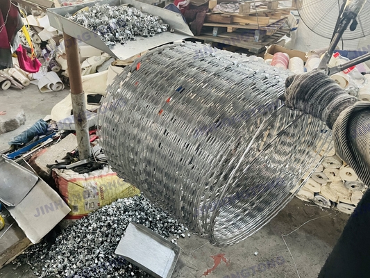 500 mm Diameter Snake Razor Draad IJzer Draad Concertina Razor Type Cross Razor Anti Climb Blade prikkeldraad 304 roestvrij staal