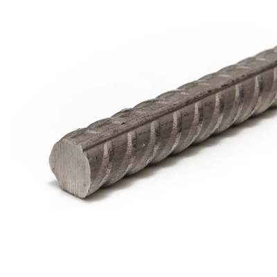 HRB400 HRB335 Staalbalk D10 D12 D16 D20 Ronde vervormde balk Lengte 6m 8M 9m 12M voor betonnen versterking