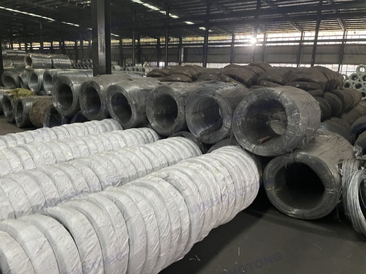 20 Gauge gegalvaniseerde staaldraad 12/16/18 Gauge Electro GI binddraad Tolerantie ± 1% Geschikt voor veelzijdige toepassingen