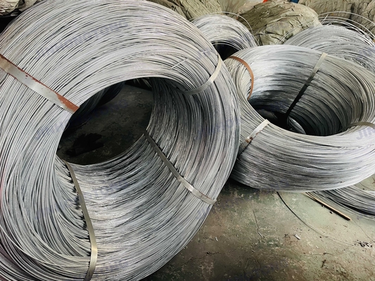 20 Gauge gegalvaniseerde staaldraad 12/16/18 Gauge Electro GI binddraad Tolerantie ± 1% Geschikt voor veelzijdige toepassingen