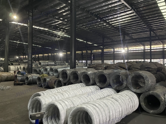 20 Gauge gegalvaniseerde staaldraad 12/16/18 Gauge Electro GI binddraad Tolerantie ± 1% Geschikt voor veelzijdige toepassingen