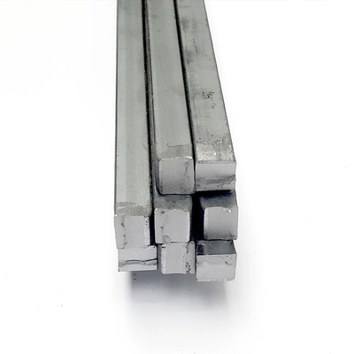 Lange maat Hoogsterkte Gekleurde vierkantbalk AISI 1008 1010 1020 Twisted Square Bar Vierkantbalk Staal 10mm