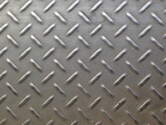 Bouwstructuur Karbonstaalplaat met een dikte van 2,0-8 mm en een breedte van 1251-1500 mm
