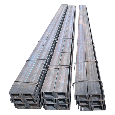 C-kanaal koolstofstaal 201 202 304 321 voor structurele metalen C U profiel staal toepassingsondersteuning Structuurkanaal