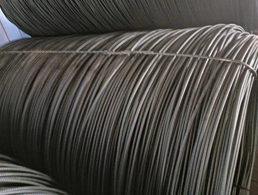 HRB400 Grade Dia 10mm Steel Rebar Vervormd staalstaaf voor de bouw Gebouw Brug Huis Decoratie