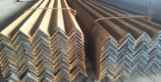 6m-12m S275JR ASTM A36 hoekbalk voor bouw- en structuurstaal S235JR-S335JR serie