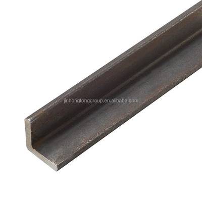 ASTM Q195 Q215 Q235B Q345B Q420 Carbon Equal Angle Steel Galvanized Iron L Shape Mild Steel Angle Bar voor fabricage