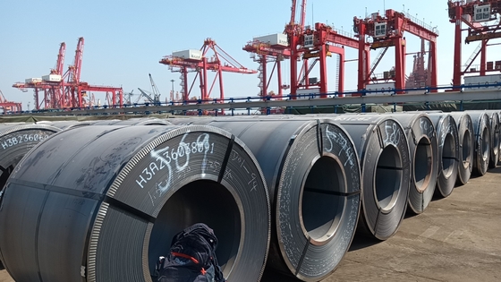 0.2-3 mm Breedte slijtvast staal Q195 Q215 Q235 Q255 Q275 JIS ASTM GB Carbon Steel Warmgewalste spoel/rol/strook bij goede toestand
