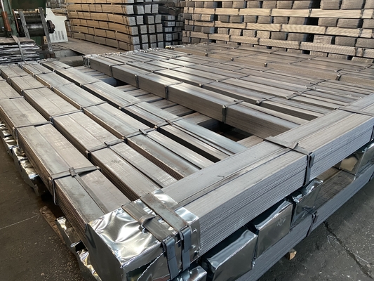 Hoge sterkte Structural Carbon Steel Flat Bar Hot Sales1095 Flat Spring Steel in 6m9m12m of aangepaste lengte voor uw