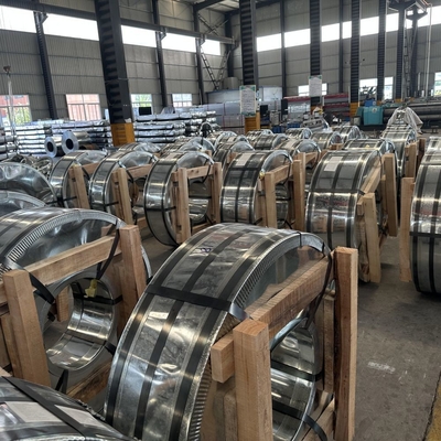 SGCC DX51D Metal GI Coil Z60 Hot Dip PPGI Galvan Coil Roll Steel Sheet in Coil met brede toepassing