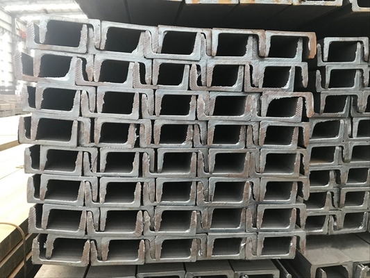 Structurele gegalvaniseerde C-kanaal staal U-vormige staalkanaal Q235/Q345/SS400/ST37-2/ST52/Q420/Q460/S235JR/S275JR/S355JR