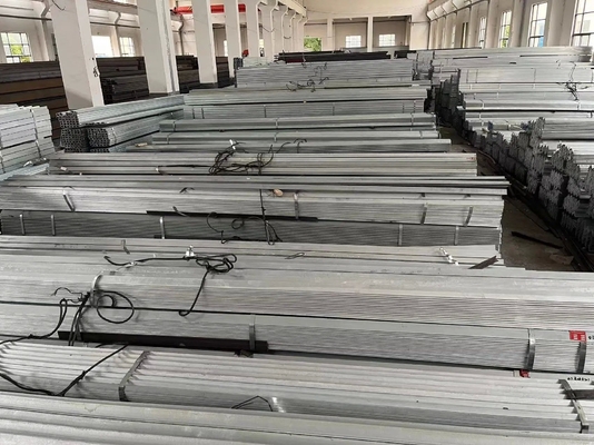 Warmgewalste SS-hoekbalken Aanpassing 2205 2507 V-vormige hoekstaalbalk 3,0 mm tot 100 mm Standard AiSi ASTM DIN EN GB JIS bs