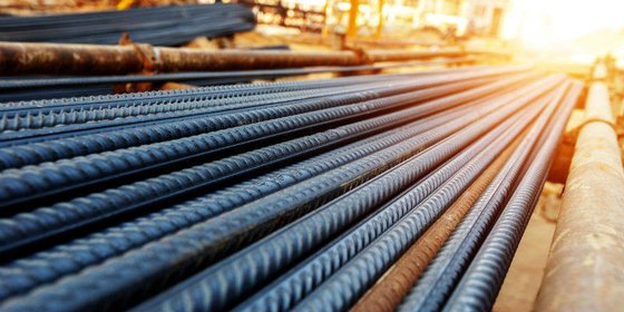 Hoge kwaliteit HRB400/500 ASTM A615 BS4449 Rechte koolstofstaalbalken voor commerciële gebouwen
