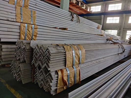 400-serie 300-serie roestvrijstalen hoekbalk 1000 mm tot 6000 mm lengte in AISI ASTM DIN EN GB JIS BS standaard
