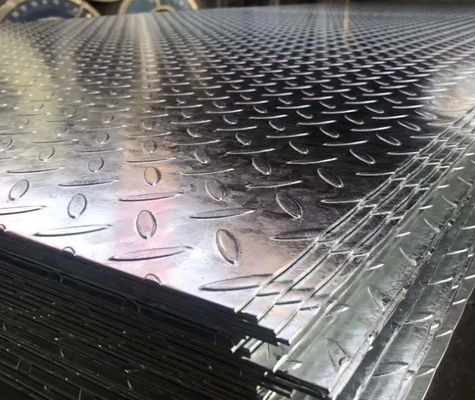 Warmgewalste gekaard plaat S235jr Stalen plaat voor boot A283 A387 MS koolstofstaal spoel HRC spoel met decoratief oppervlak