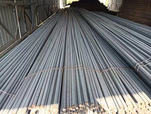 HRB400/500 ASTM A615 BS4449 Standard AiSi koolstofstaalbalken voor commerciële gebouwen