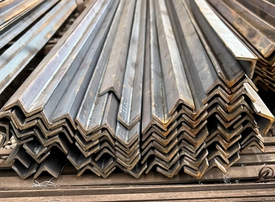 Standaard AiSi Q235 Q235B Q345 gelijkzijdige ongelijke randen stalen hoekbalk voor bouwbouw