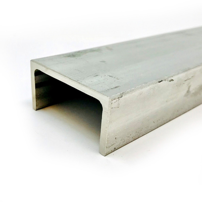 1.5mm 1.6mm 2mm 2.3mm Dikte Warmgewalste SS-balken Professionele roestvrij staal U-kanaal fotovoltaïsche tolerantie ±1%