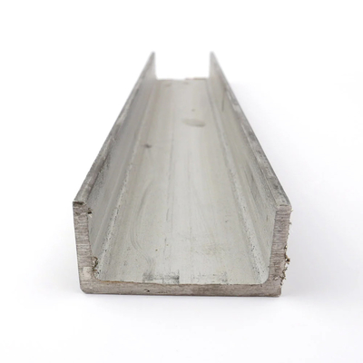 1.5mm 1.6mm 2mm 2.3mm Dikte Warmgewalste SS-balken Professionele roestvrij staal U-kanaal fotovoltaïsche tolerantie ±1%