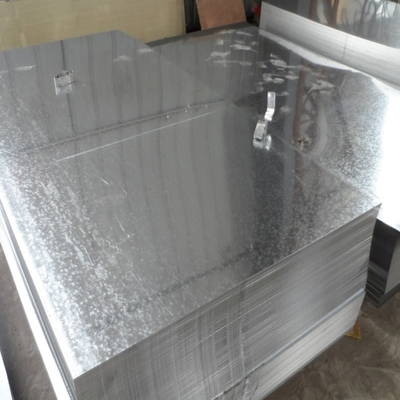 1220 * 2440 MM gegalvaniseerde stalen plaat 0,1-8 mm Dikte voor bouwbouwmateriaal