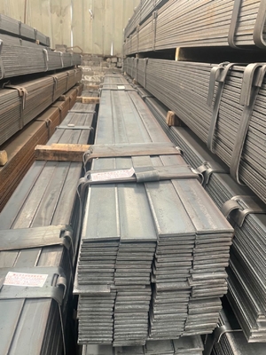 Rectangular flat bar mild koolstofstaal Q195/Q235/Q215/Q235/Q345/20Cr/40Cr/20CrMo/35CrMo/42CrMo voor bouwmaterialen