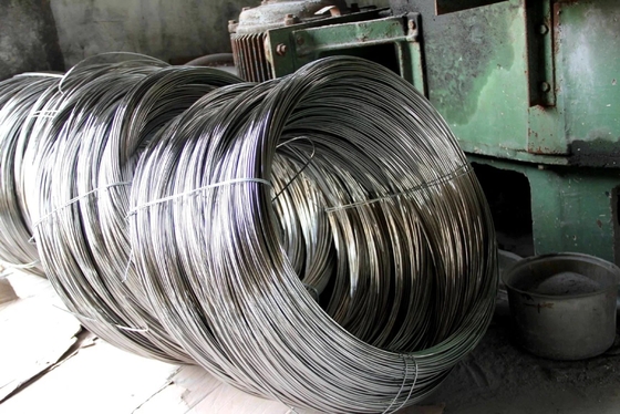 JIS Hoge sterkte 430-klasse roestvrijstalen draad 0,8 mm PVC-gecoat roestvrijstalen draad touw