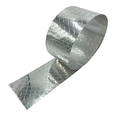 China Manufacturer 1050 1060 3003 Koudgewalste aluminium staal checker plaat Pebble Embossed aluminium checker spoel