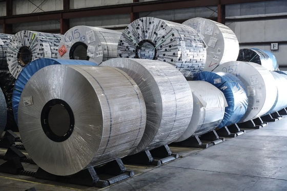 Hoge kwaliteit geïmprimeerde aluminium spoel 1050 1060 3003 3105 Vrieskas Decoratie Aluminium plaat spoel