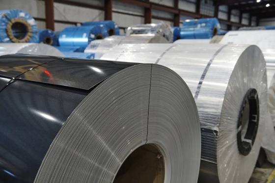 High Standard 1100, 5005, 6061 kwaliteit geverfde aluminium spoelplaten, 0,1 mm tot 0,8 mm dik, leveranciersprijzen per ton beschikbaar.