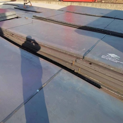 Grote voorraad warmgewalste koolstofstaalplaten, verkrijgbaar in maten 212506000mm, van de soorten Q355, SS400 en Q195