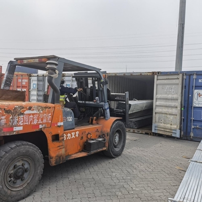 S235jr Ss400 A500 Carbon Steel Gelast Vierkante Buis En Buizen Vierkante Stalen Holle Sectie Vierkante Zwarte Stalen Buis