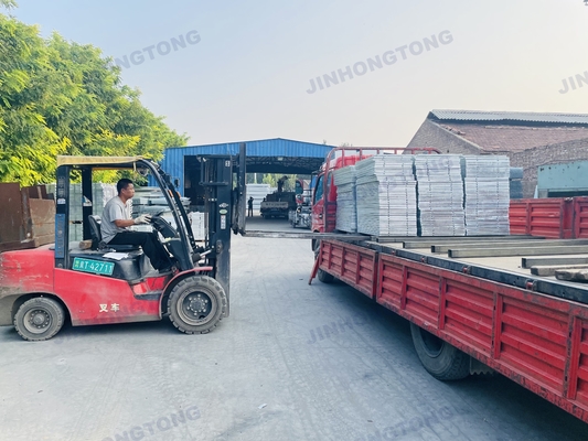 China Factory Niet-glijdend roestvrij staal rooster 1m * 6m roestvrij staal douche vloer rooster op maat