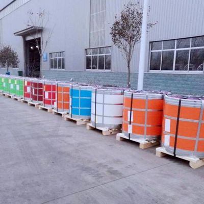 Hoogwaardige Ppgi-staal spoel OEM voorgeverfde kleur gecoate Ppgi gegalvaniseerde staal spoelen lage prijs Ppgi-spel voor dakplaat