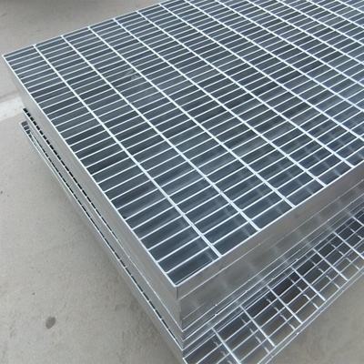 Fabrieksprijs Zeer goede kwaliteit roestvrij staal SS316 SS304 Wandelplatform roosters of HDG staal en metaal roosters