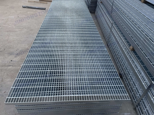 Metalen bouwmaterialen van hoge kwaliteit Roestvrij staal Drainage Griet Hot-Dip gegalvaniseerd stalen rooster