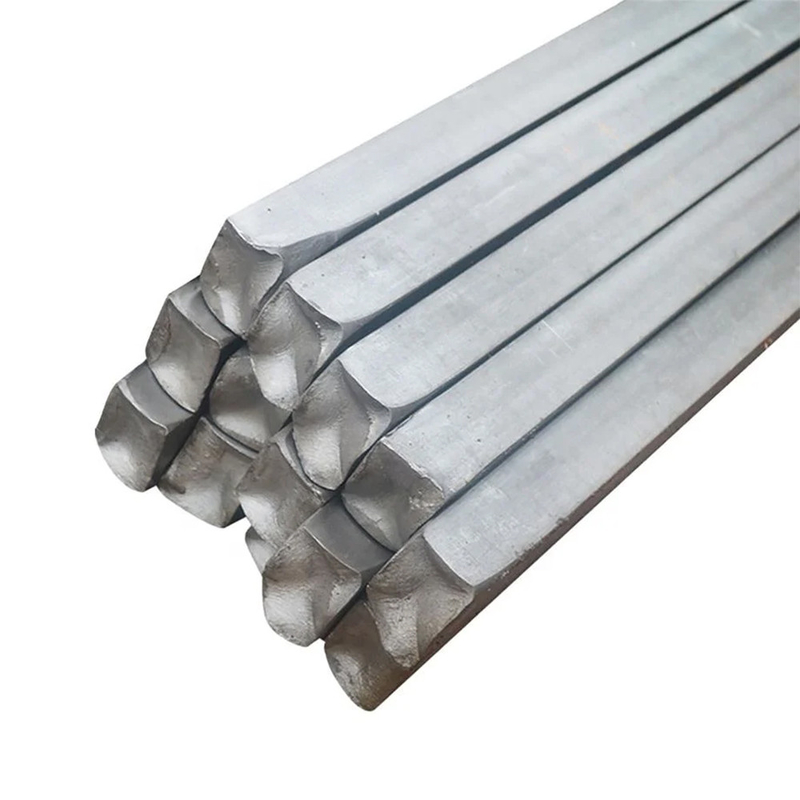 Het eindmateriaal Q235 Q345 SS400 koolstofstaal Gebouw Constructie staal Vierkante staven met tolerantie ± 3% en Chamfering
